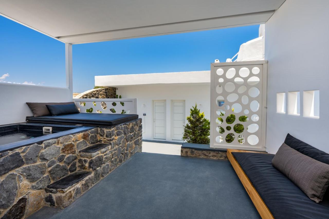 Callia Retreat Suites - Adults Only Fira  Eksteriør billede
