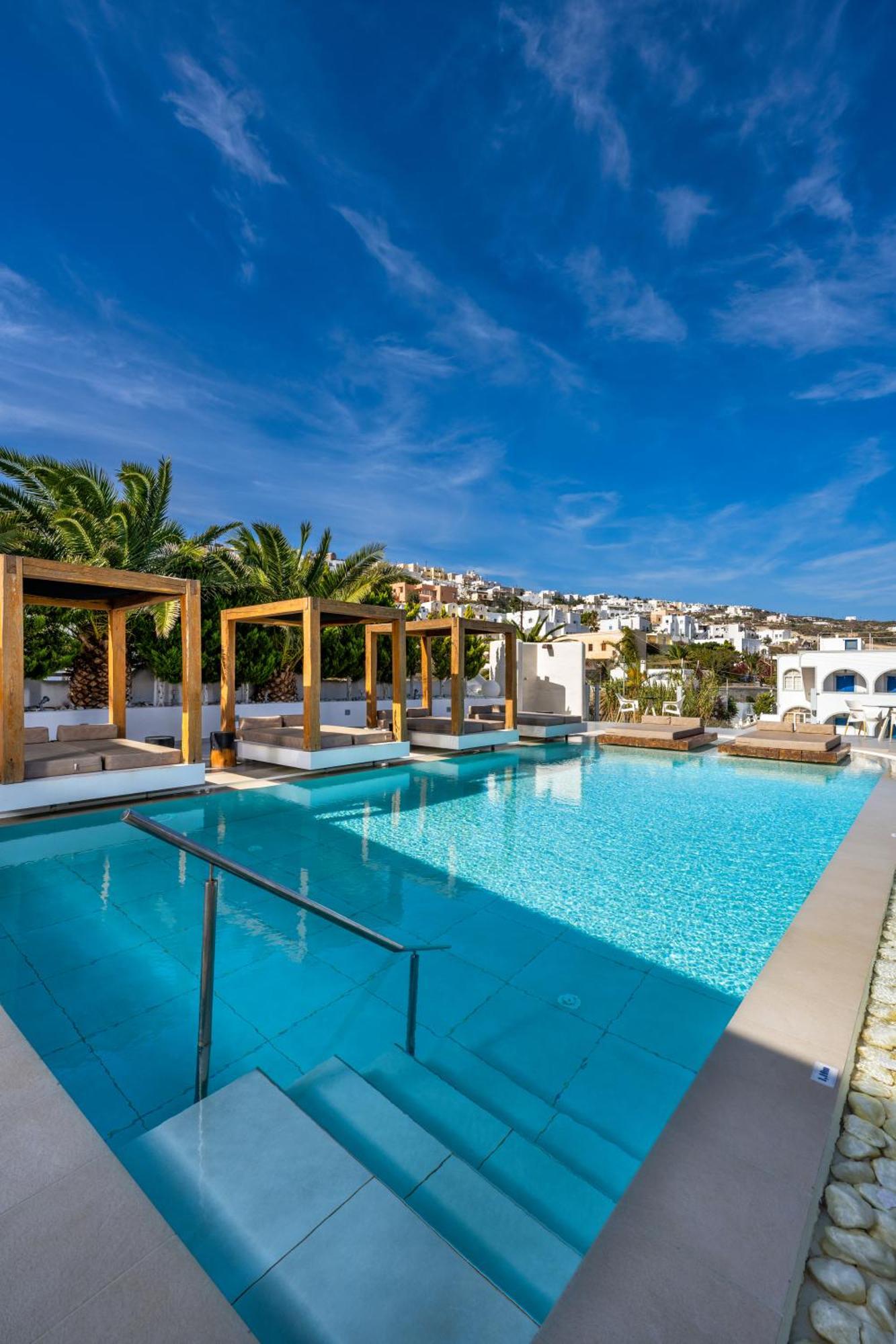 Callia Retreat Suites - Adults Only Fira  Eksteriør billede