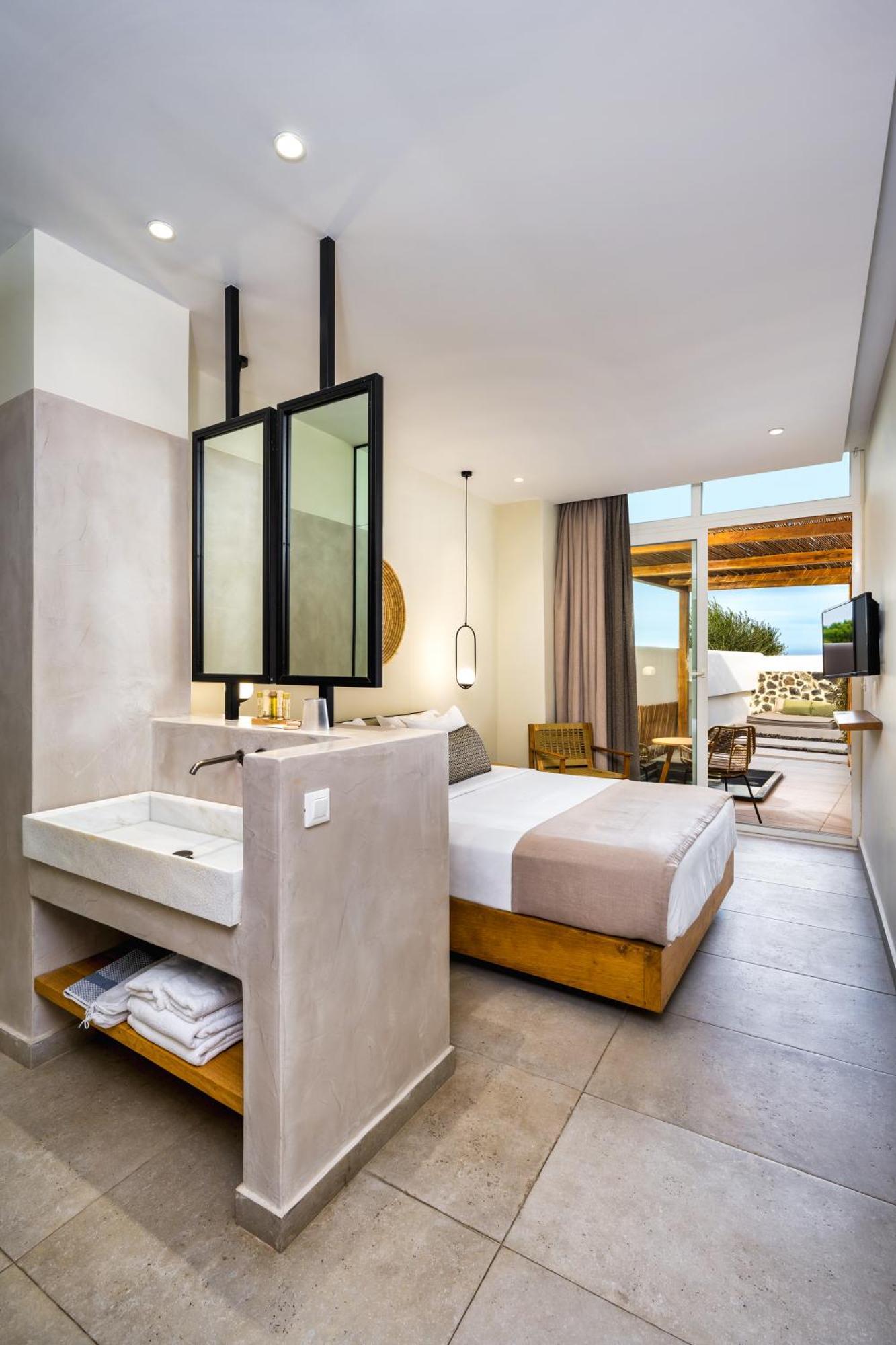 Callia Retreat Suites - Adults Only Fira  Eksteriør billede