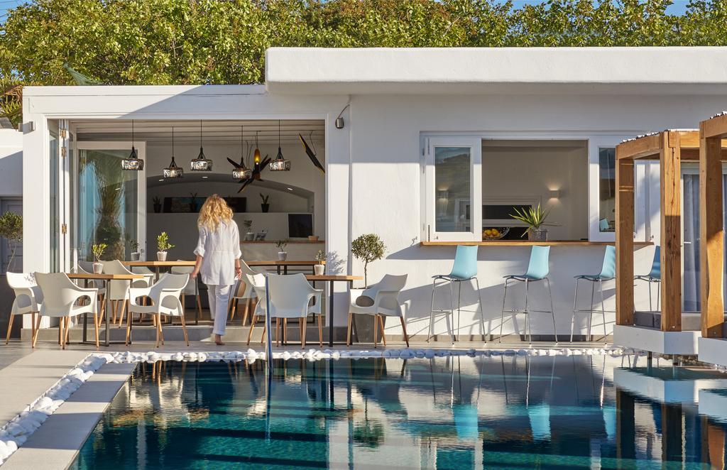 Callia Retreat Suites - Adults Only Fira  Eksteriør billede