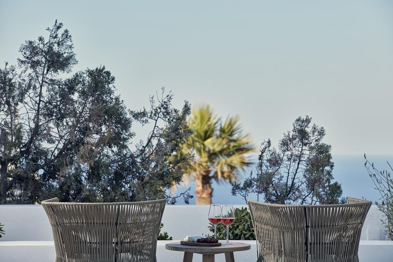 Callia Retreat Suites - Adults Only Fira  Eksteriør billede