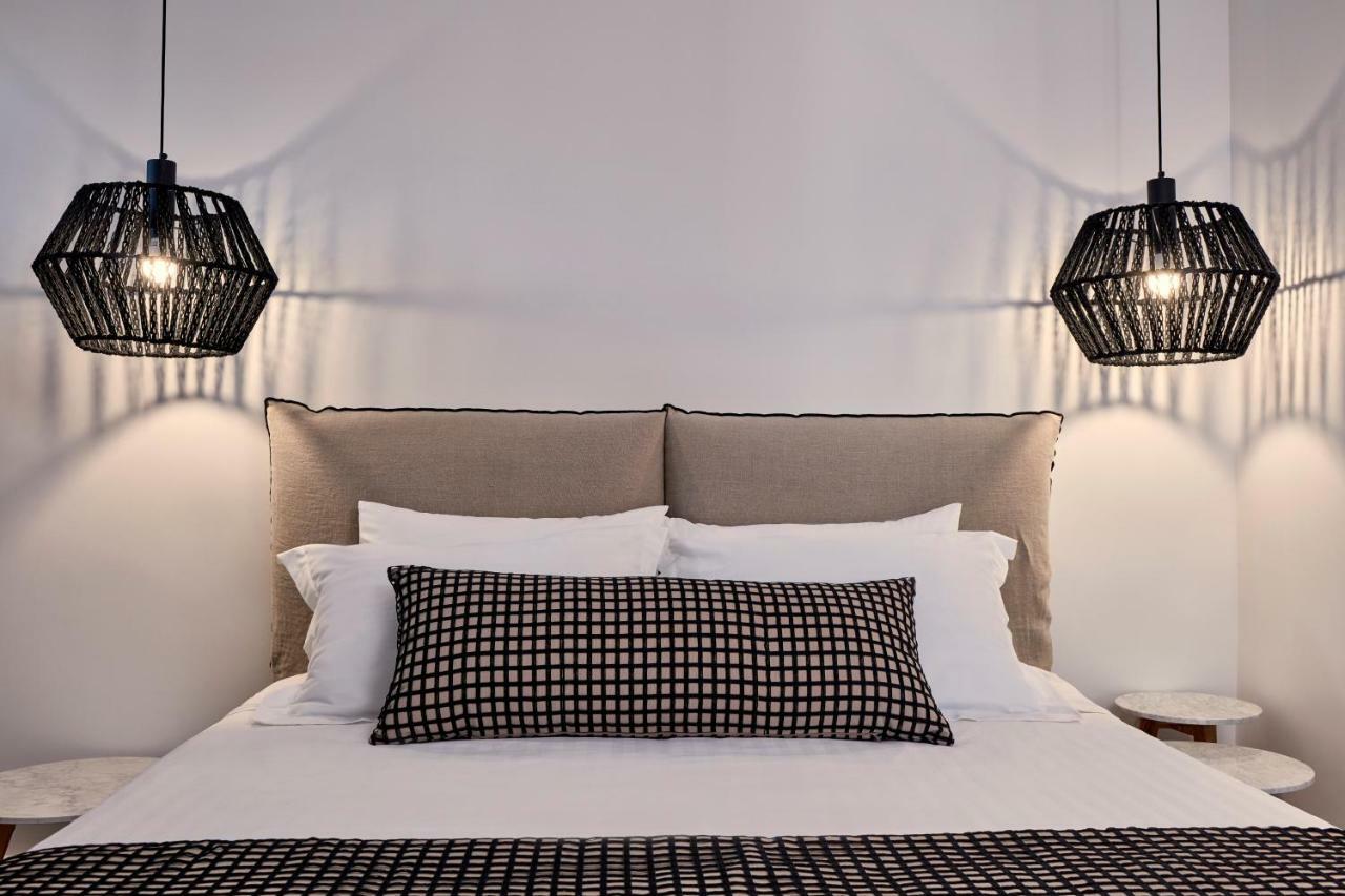 Callia Retreat Suites - Adults Only Fira  Eksteriør billede